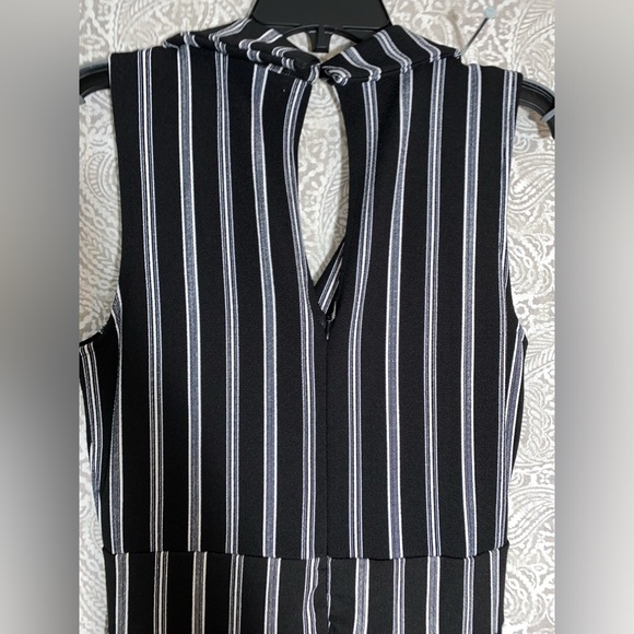 Almost famous Jumpsuit - Picture 6 of 10